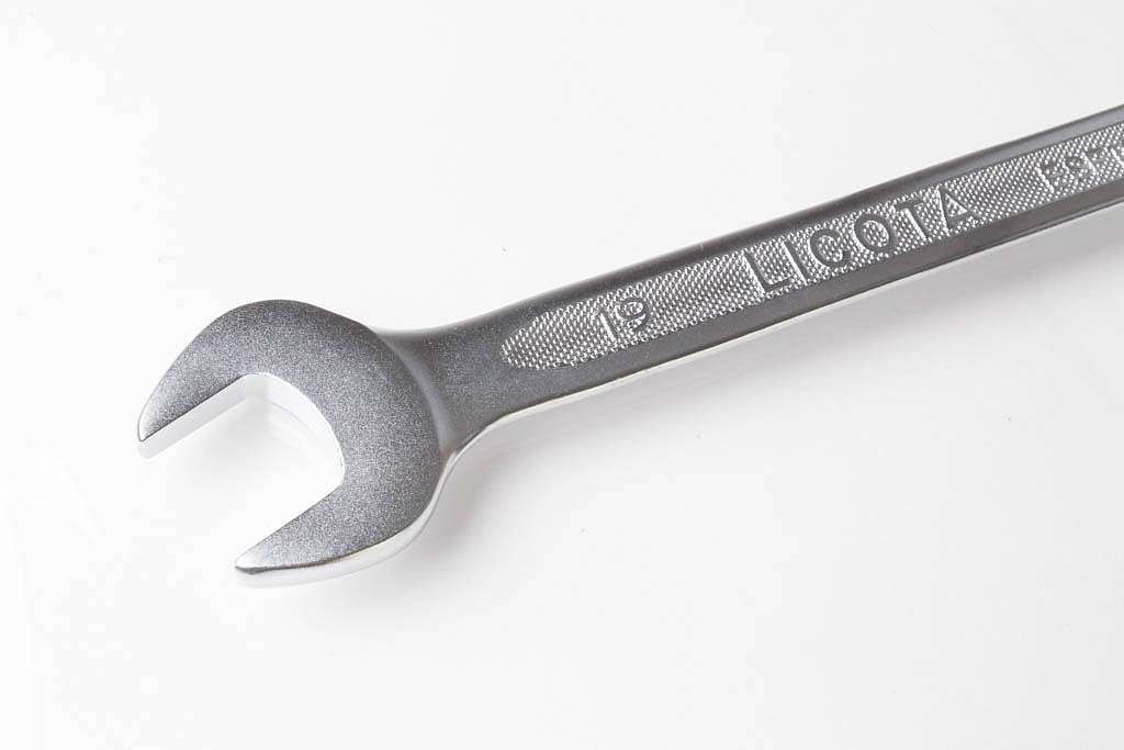 Ключ комбинированный текстурный 23мм Licota AWT-ESF23 купить в Москва