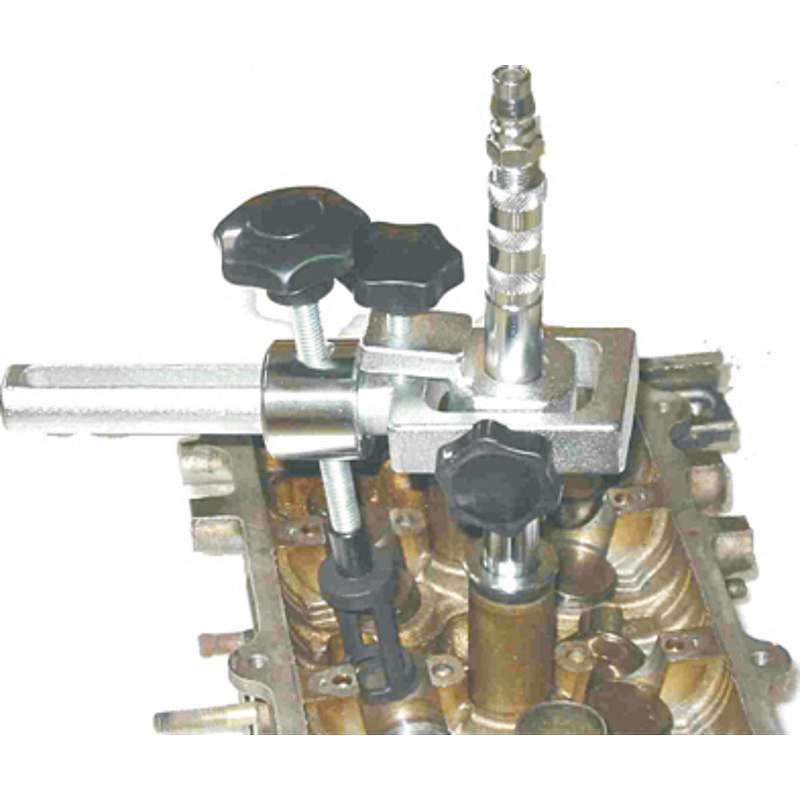 Рассухариватель для двигателей с центральными свечными каналами Licota ATA-0035