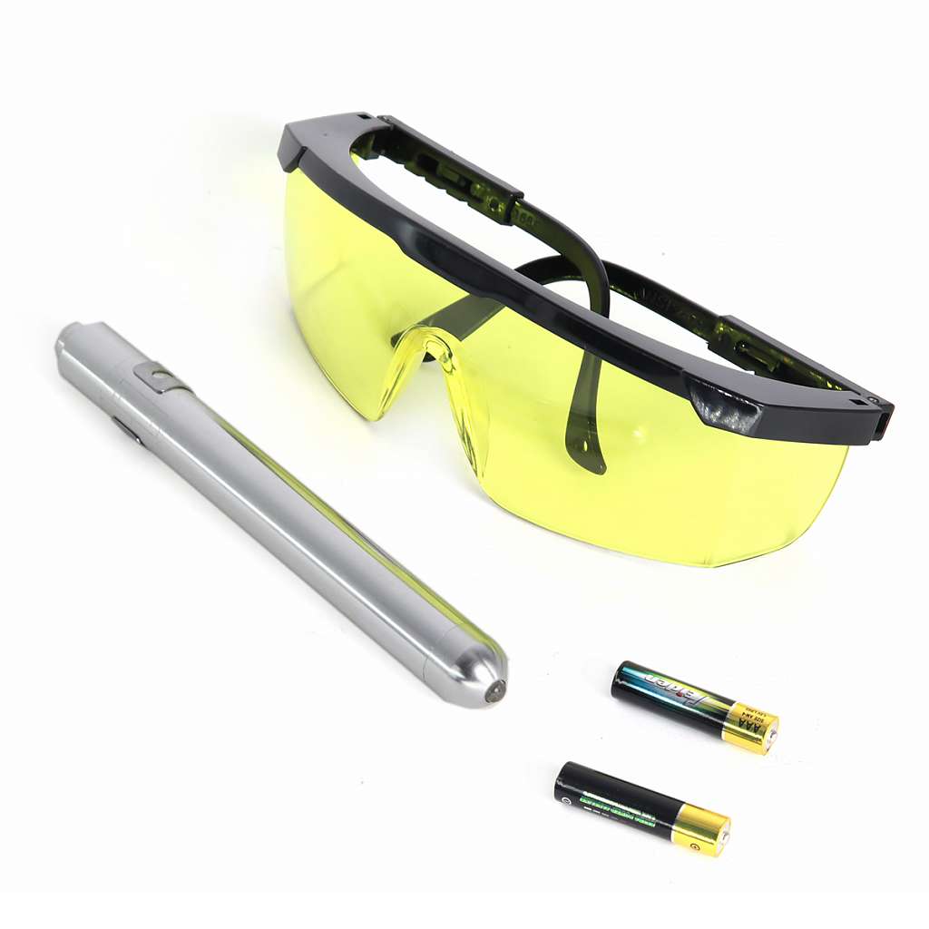 UV набор для поиска утечек фреона, фонарик + очки Car-tool CT-M1031 фото